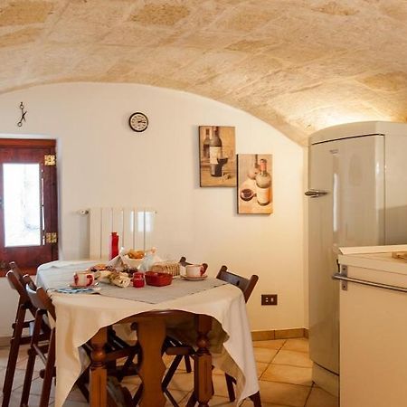 Dimora Ginnasio Monopoli Esterno foto